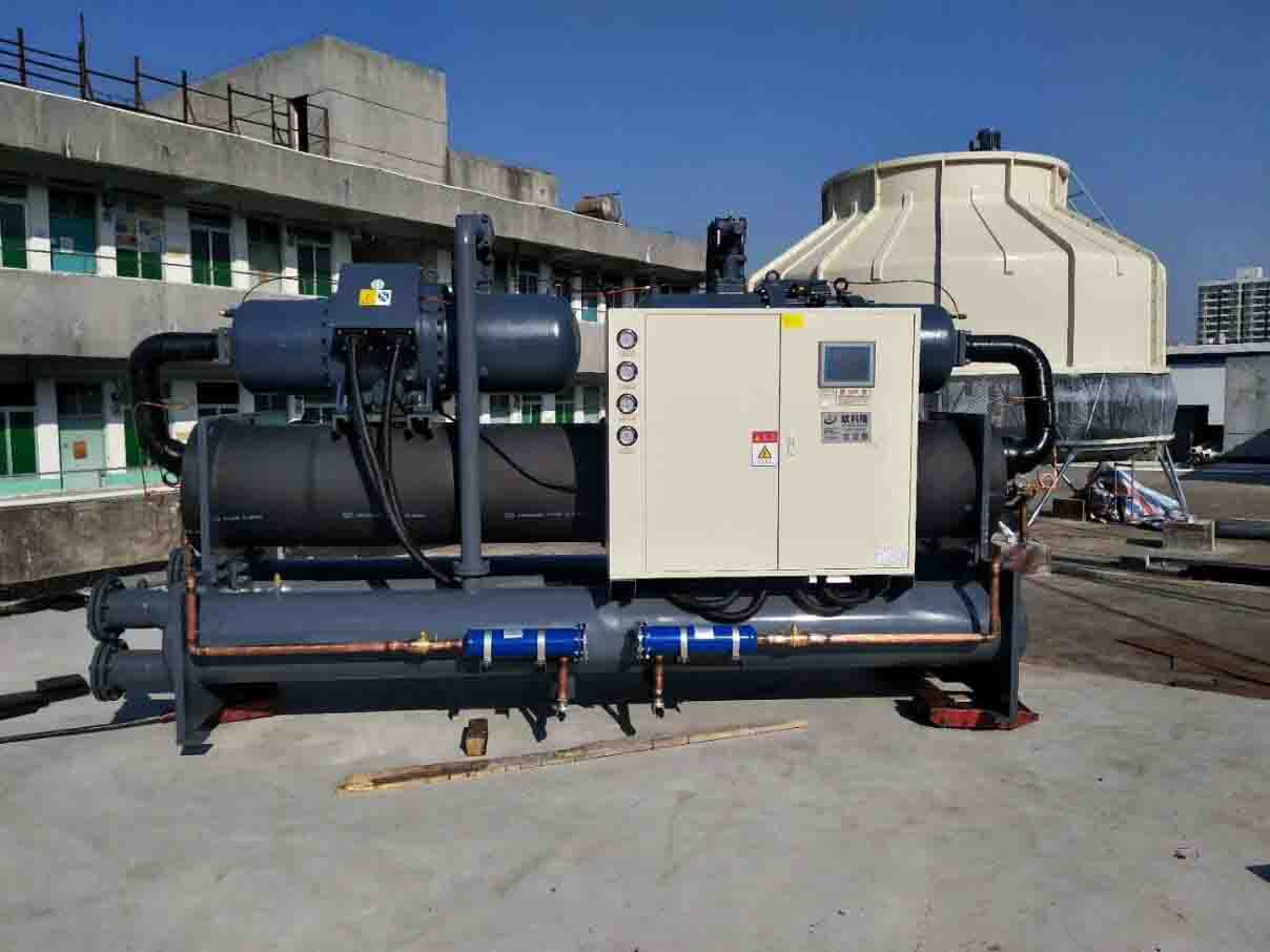 雙螺桿機(jī)案例垃圾垃圾.jpg
